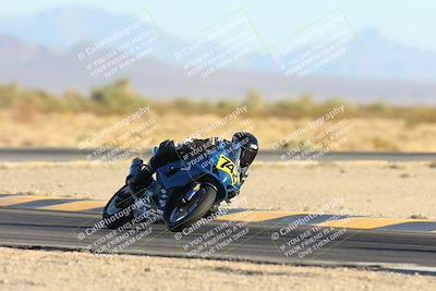 media/Jan-11-2025-CVMA (Sat) [[ddeb3f563a]]/Race 13-Amateur Supersport Open/